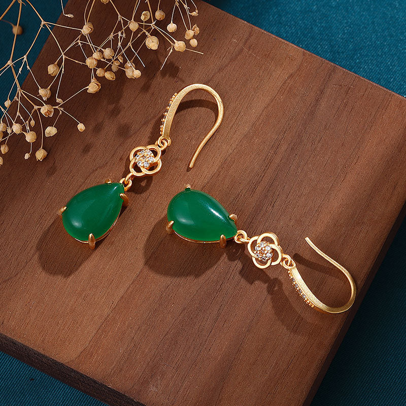 Stunning Gold Earring for Daily Wear