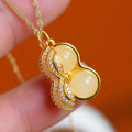 Classic Gold Necklace with Timeless Appeal