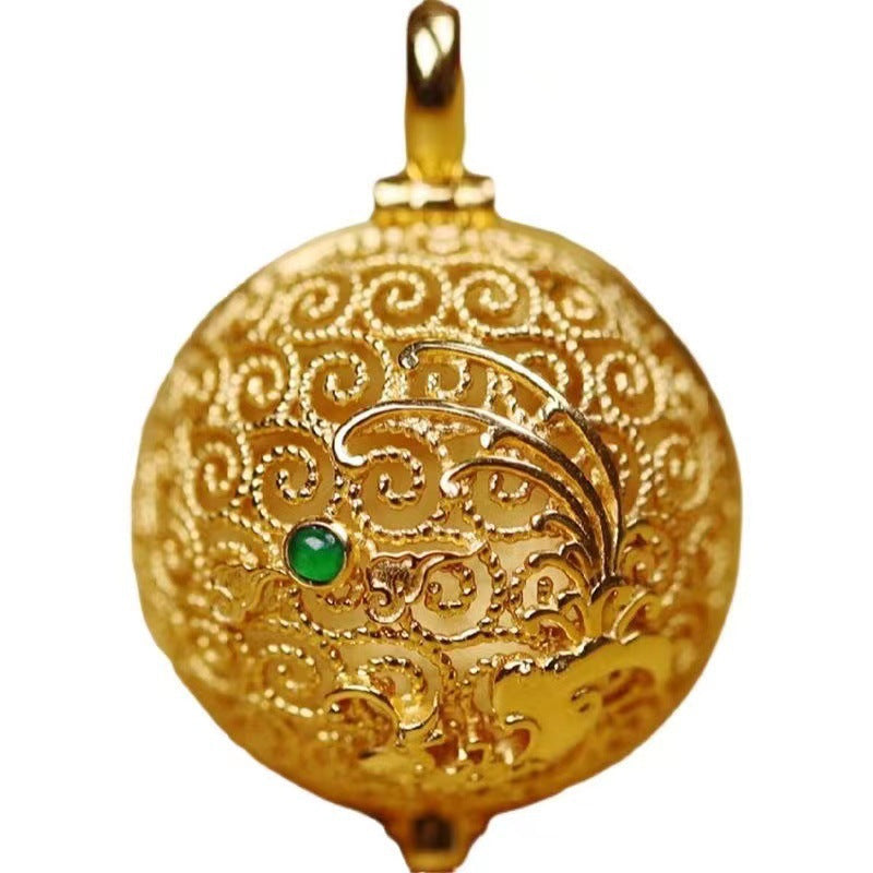 Classic Pendant with Timeless Appeal