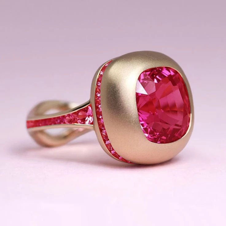 Beautiful Gold Ring with Unique Style