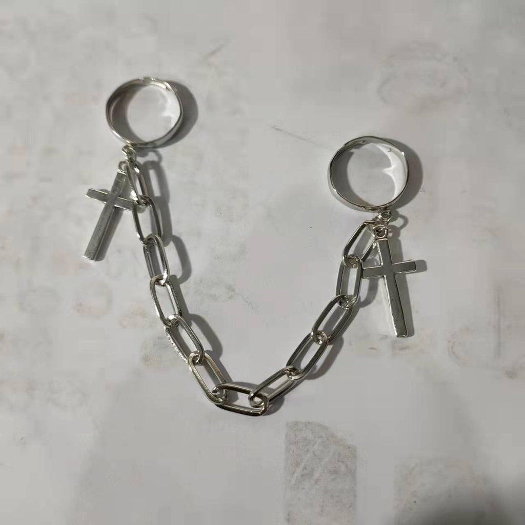 Classic Chain with Timeless Appeal
