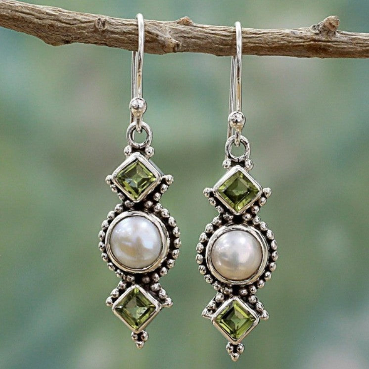 Elegant Pearl Earring for Every Occasion
