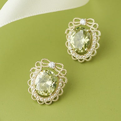 Stunning Earring for Daily Wear