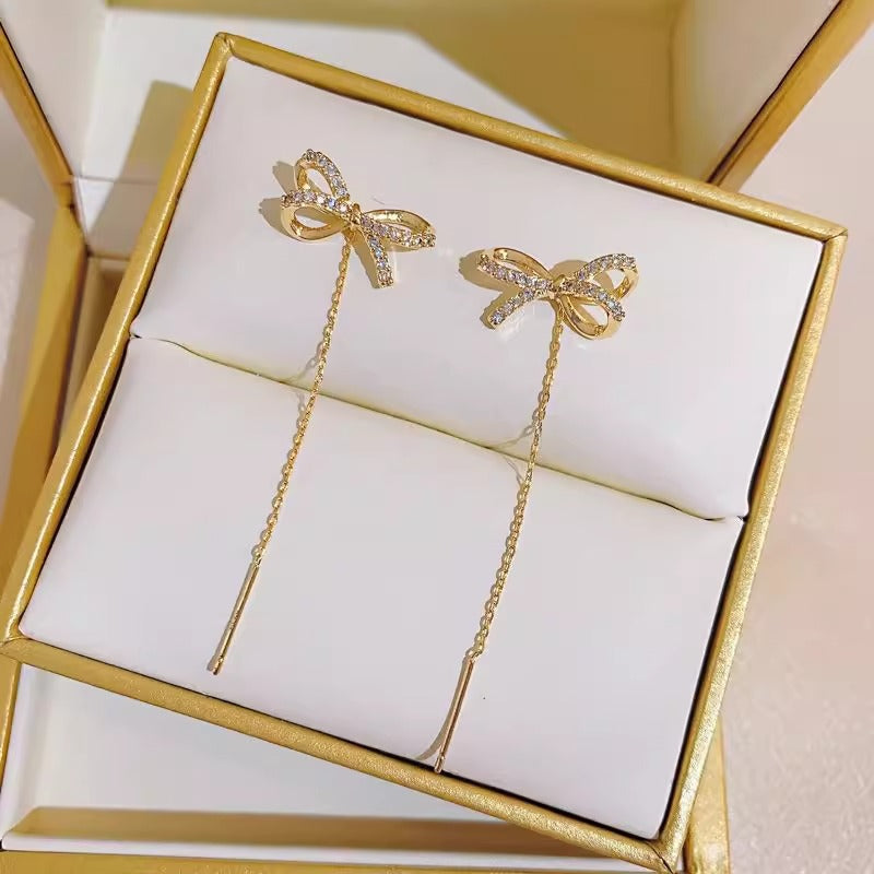 Charming Earring for Any Occasion