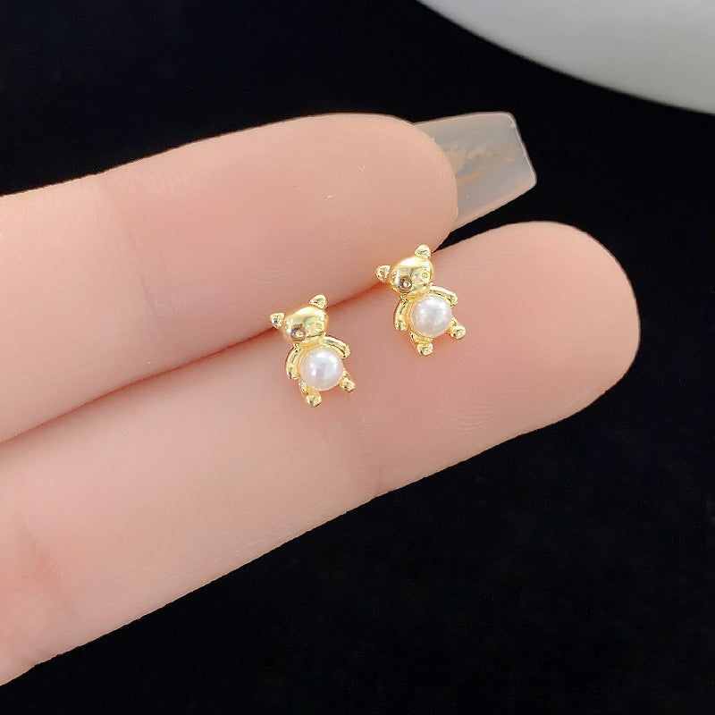 Romantic Pearl Earring for Special Moments