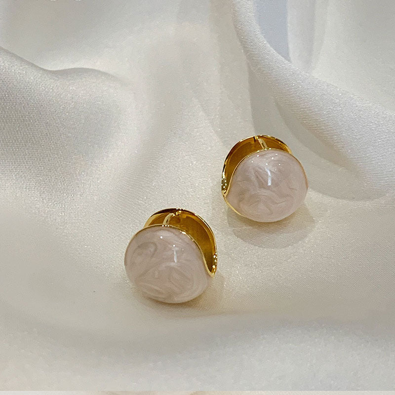 Romantic Earring for Special Moments
