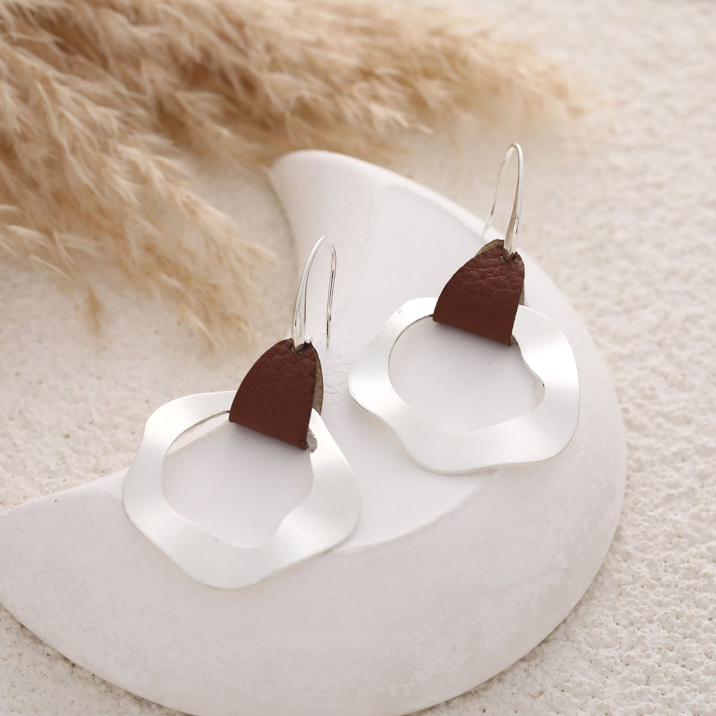 Stunning Earring for Daily Wear