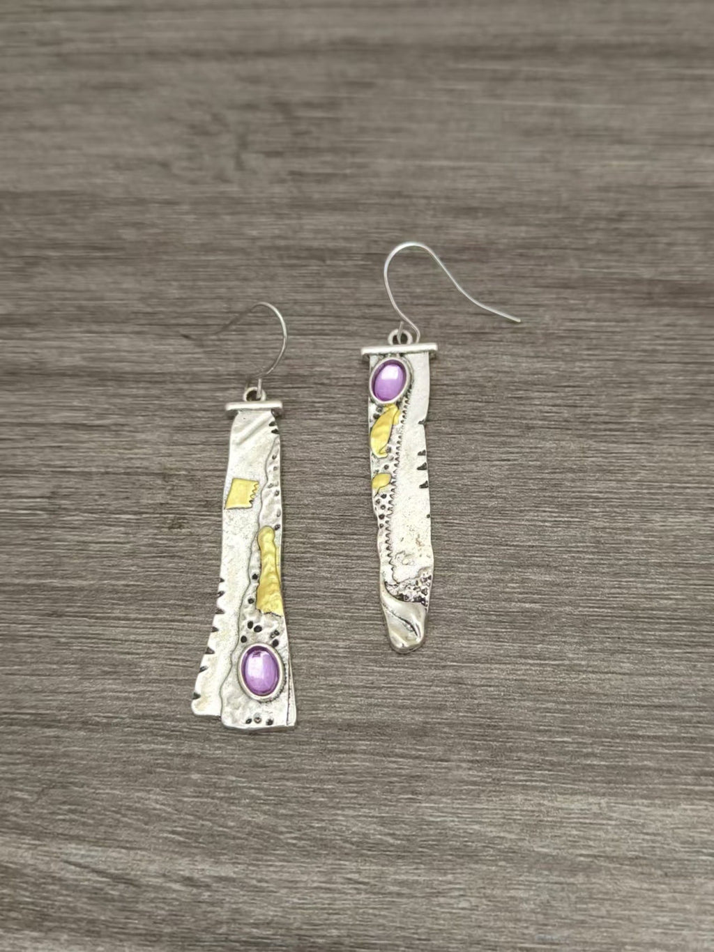 Charming Earring for Any Occasion