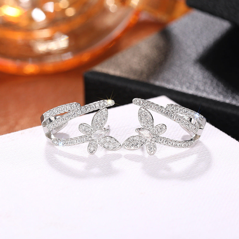 Romantic Earring for Special Moments