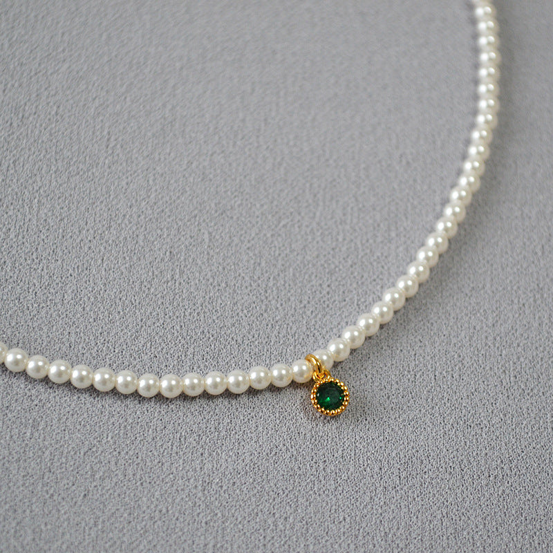 Romantic Pearl Necklace for Special Moments