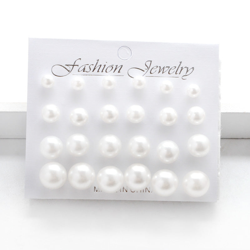Classic Pearl Earring with Timeless Appeal