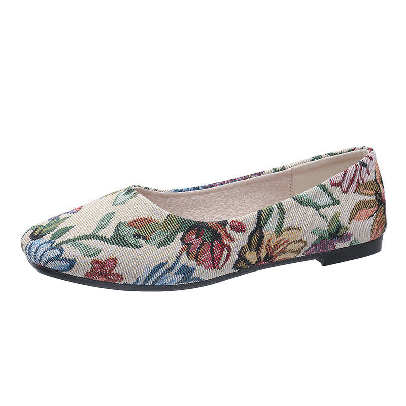 Chic Orthopedic Shoes with Unique Design