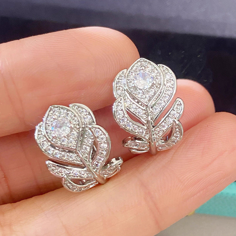 Romantic Earring for Special Moments
