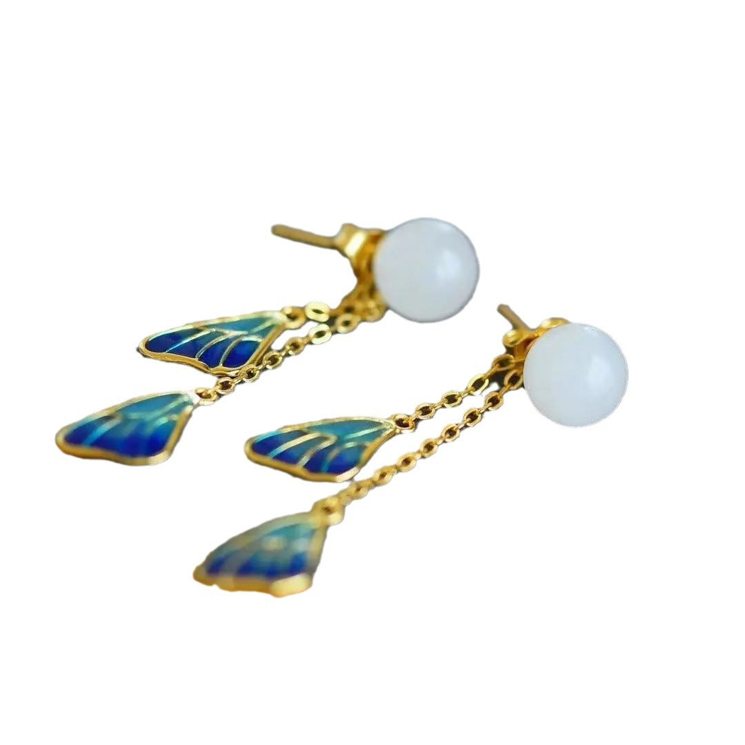 Beautiful Silver Earring with Unique Style