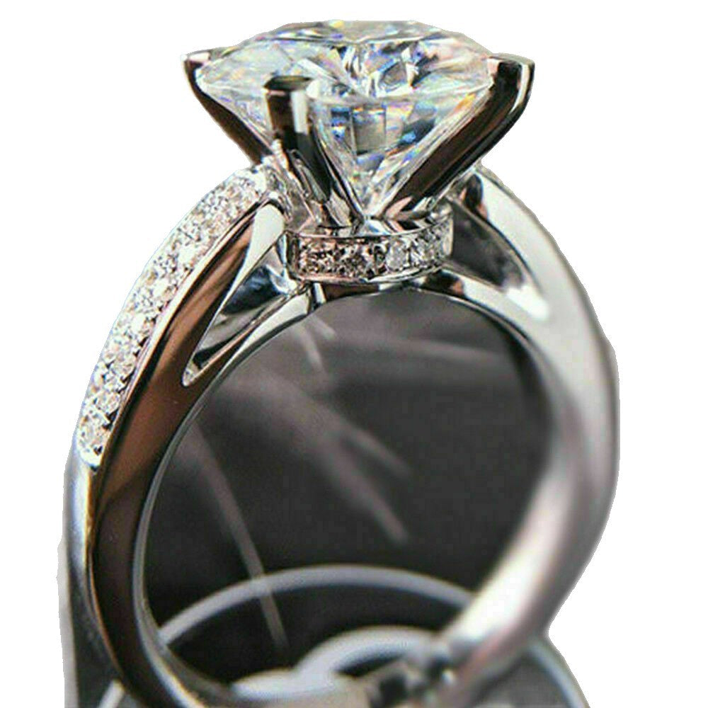 Stunning Ring for Daily Wear