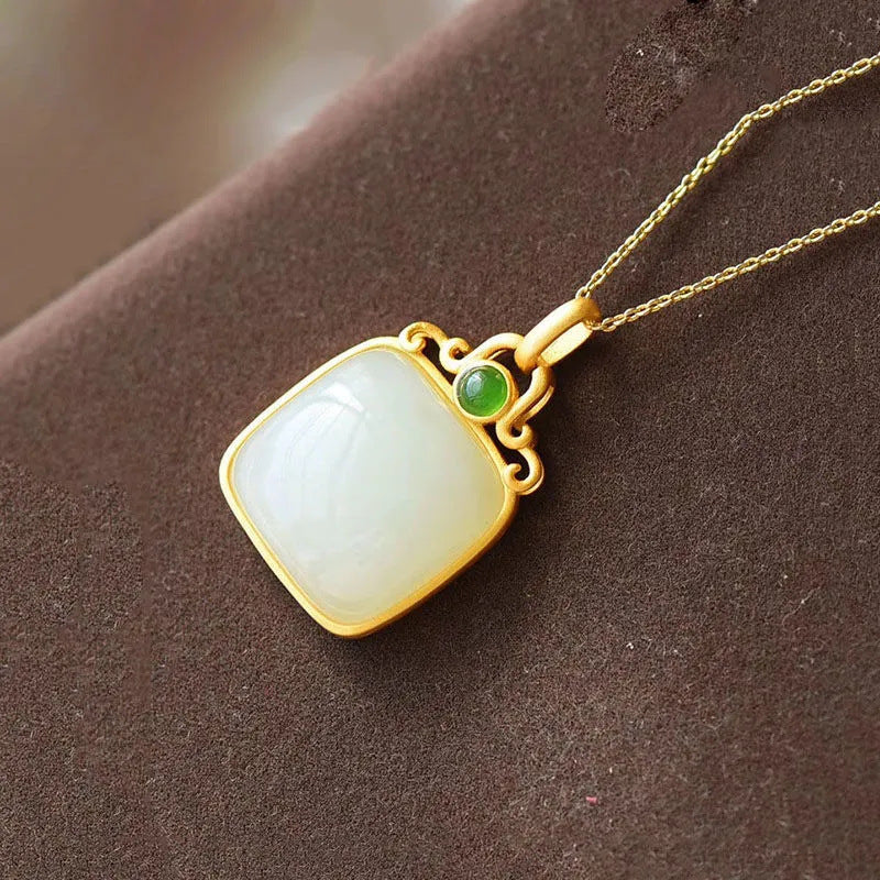 Charming Necklace for Any Occasion