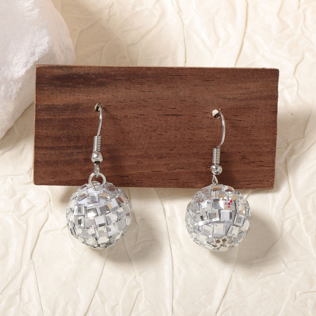 Classic Earring with Timeless Appeal