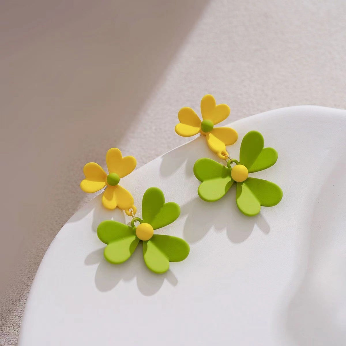 Classic Earring with Timeless Appeal