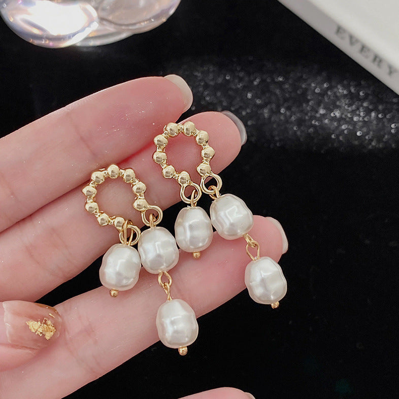 Charming Pearl Earring for Any Occasion