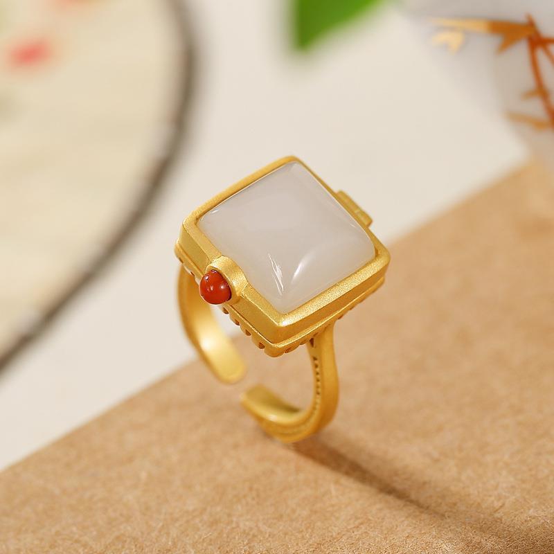 Elegant Gold Ring for Every Occasion