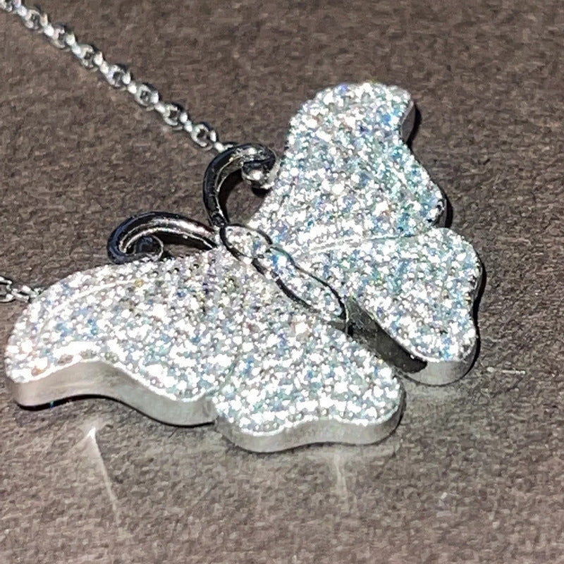 Charming Piece for Any Occasion