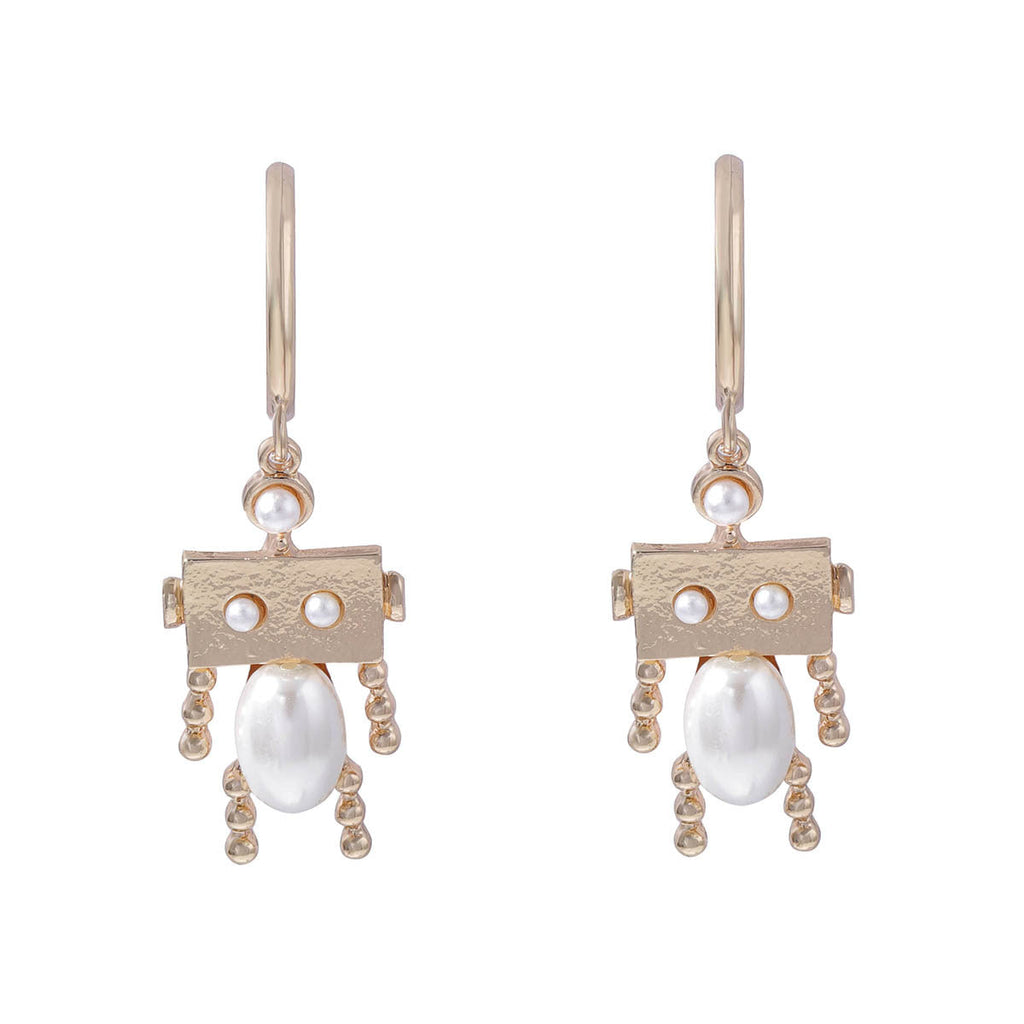 Stunning Pearl Earring for Daily Wear