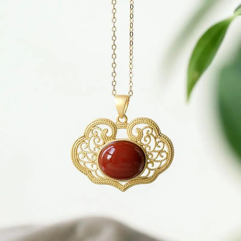 Romantic Gold Pendant for Special Moments