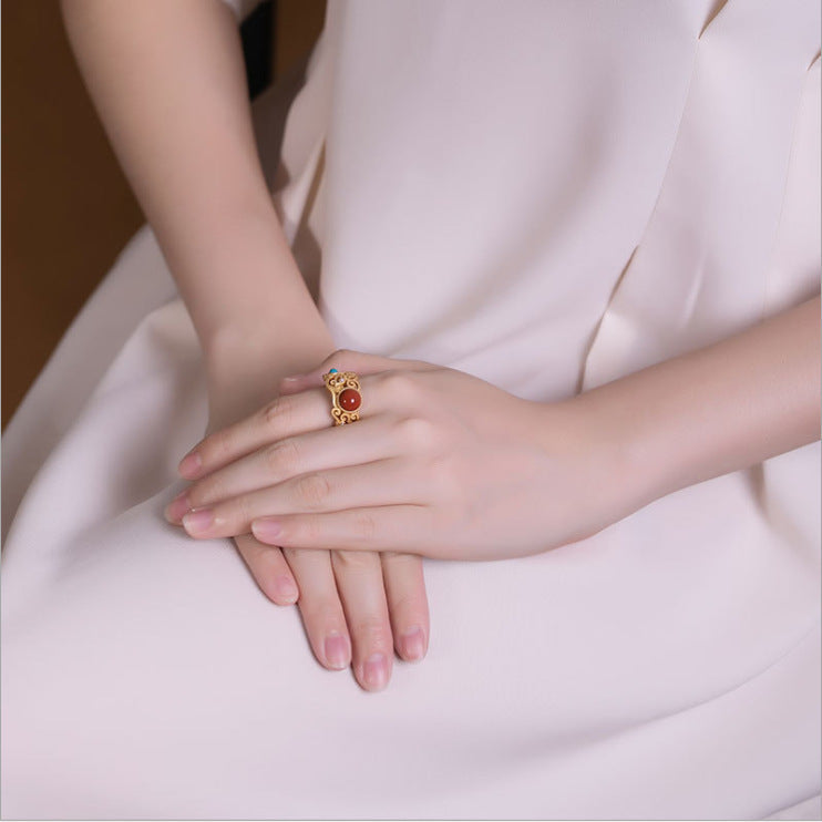 Romantic Gold Ring for Special Moments