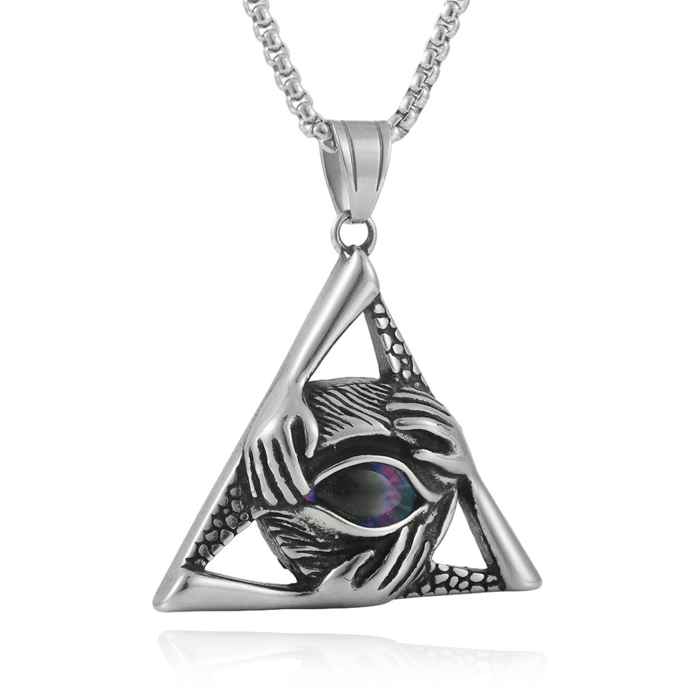 Charming Pendant for Any Occasion