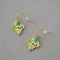 Classic Gold Earring with Timeless Appeal