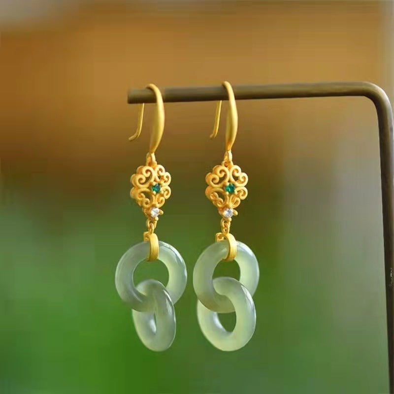 Stunning Gold Earring for Daily Wear