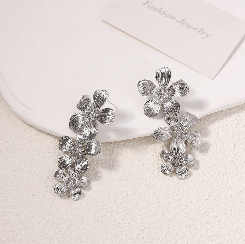 Romantic Earring for Special Moments