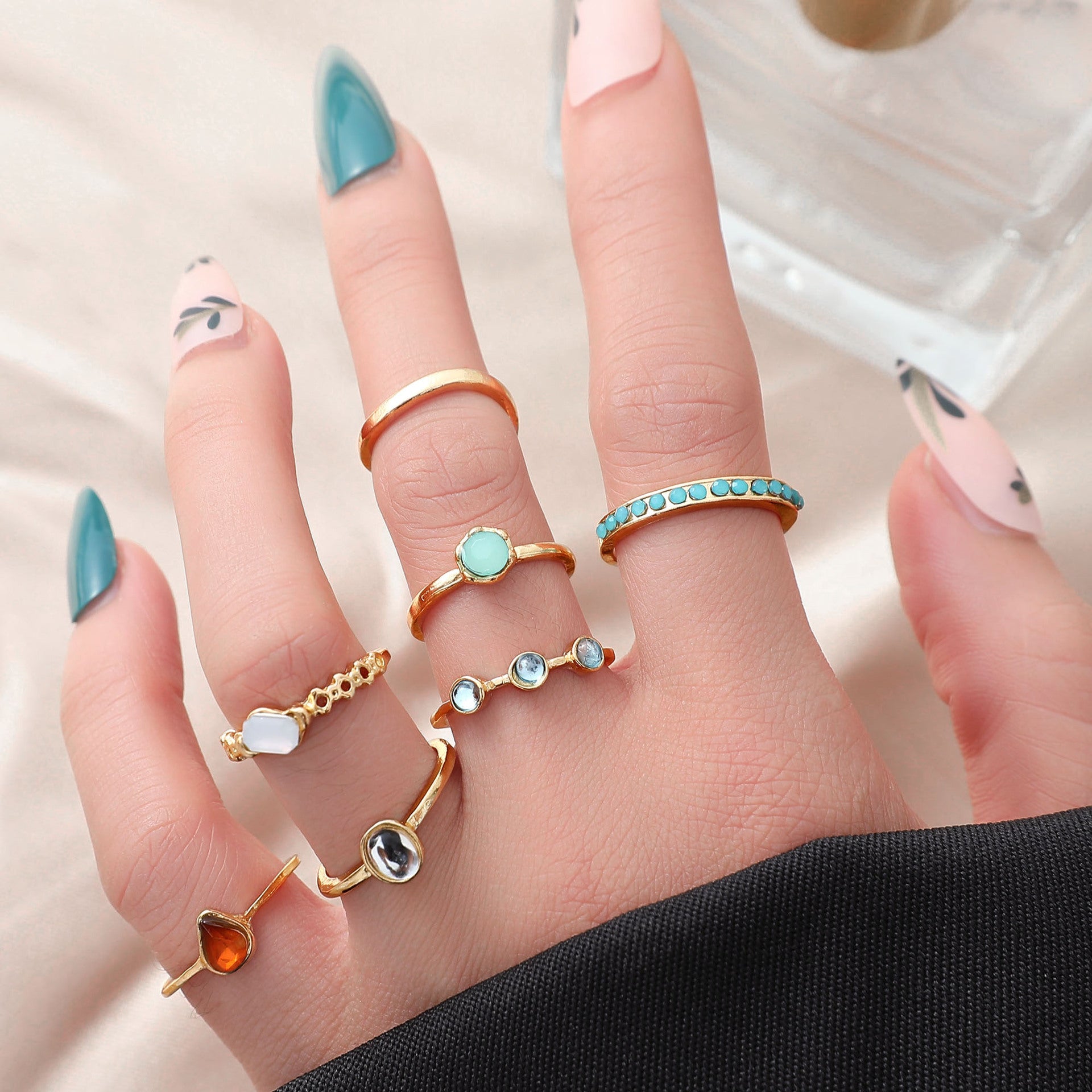Stunning Piece for Daily Wear