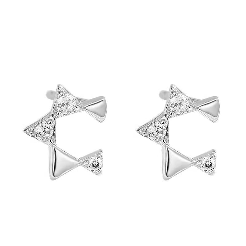 Romantic Gold Earring for Special Moments