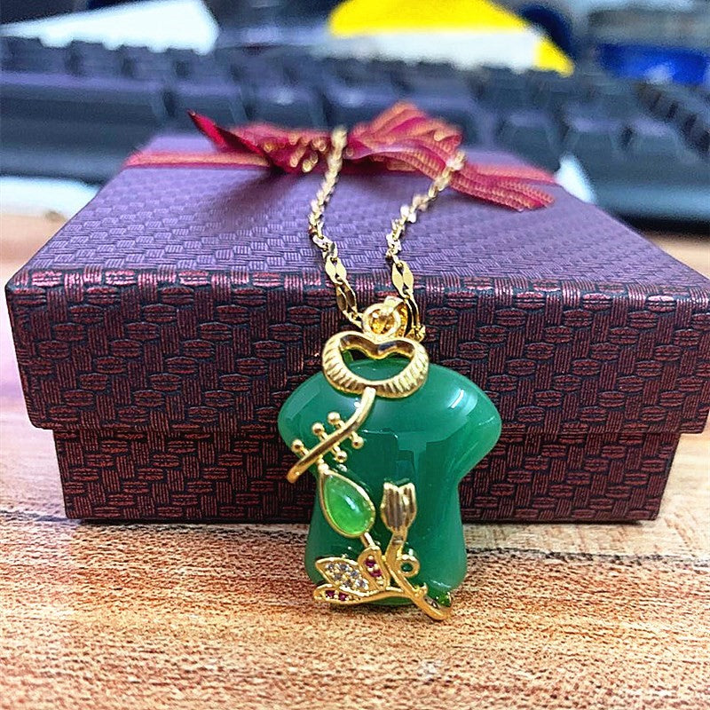 Classic Necklace with Timeless Appeal