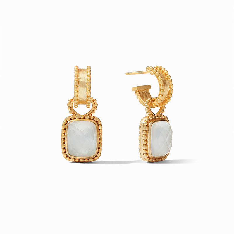 Beautiful Silver Earring with Unique Style