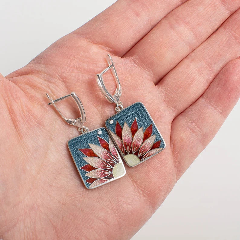 Elegant Earring for Every Occasion