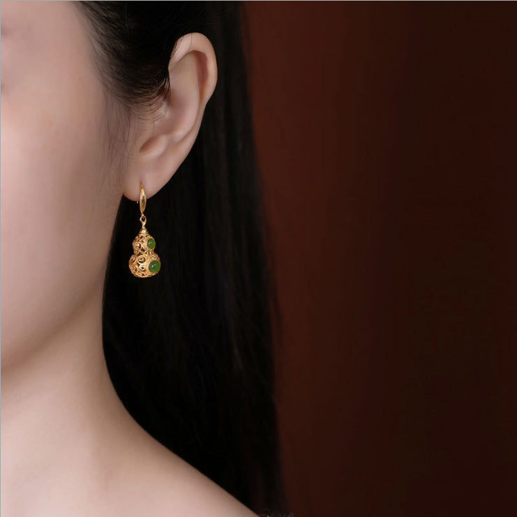 Elegant Gold Earring for Every Occasion