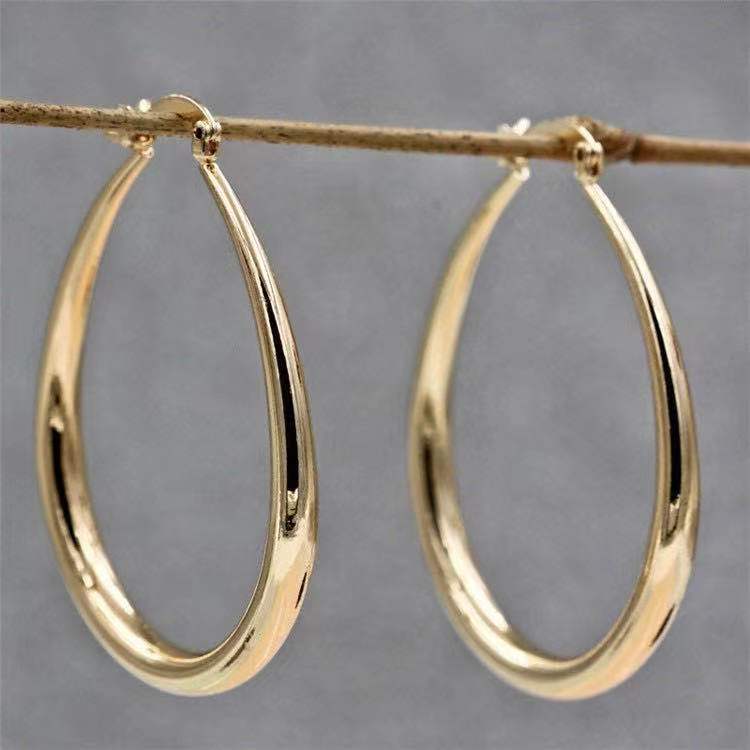 Delicate Artisan Silver Earring