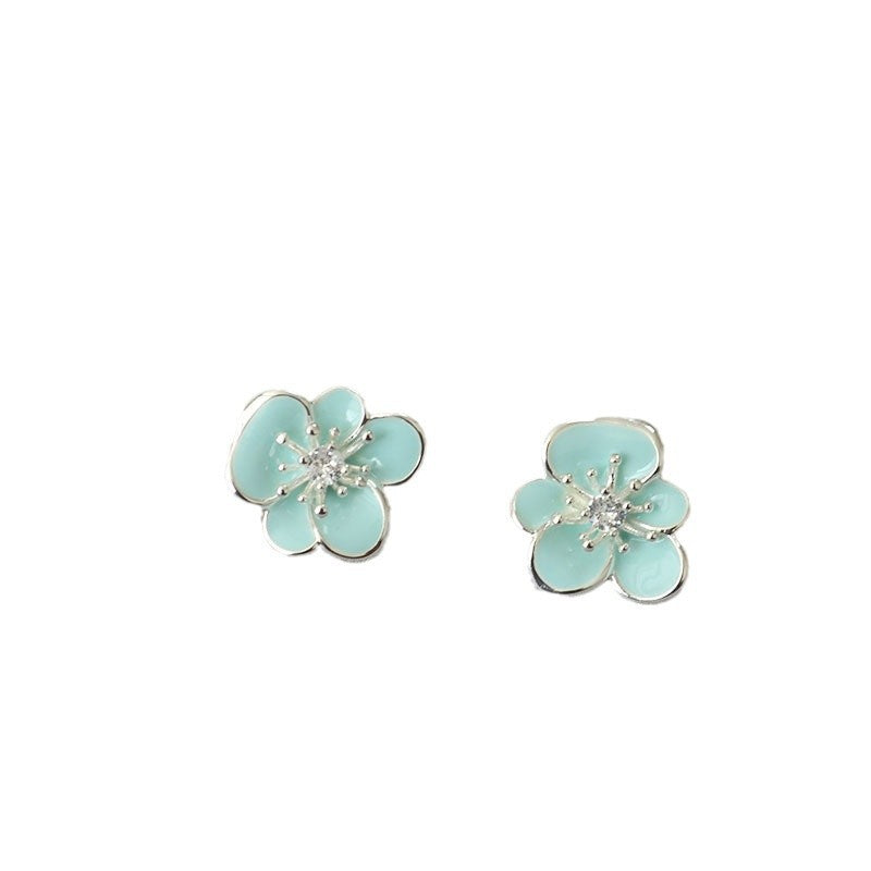Stunning Silver Earring for Daily Wear