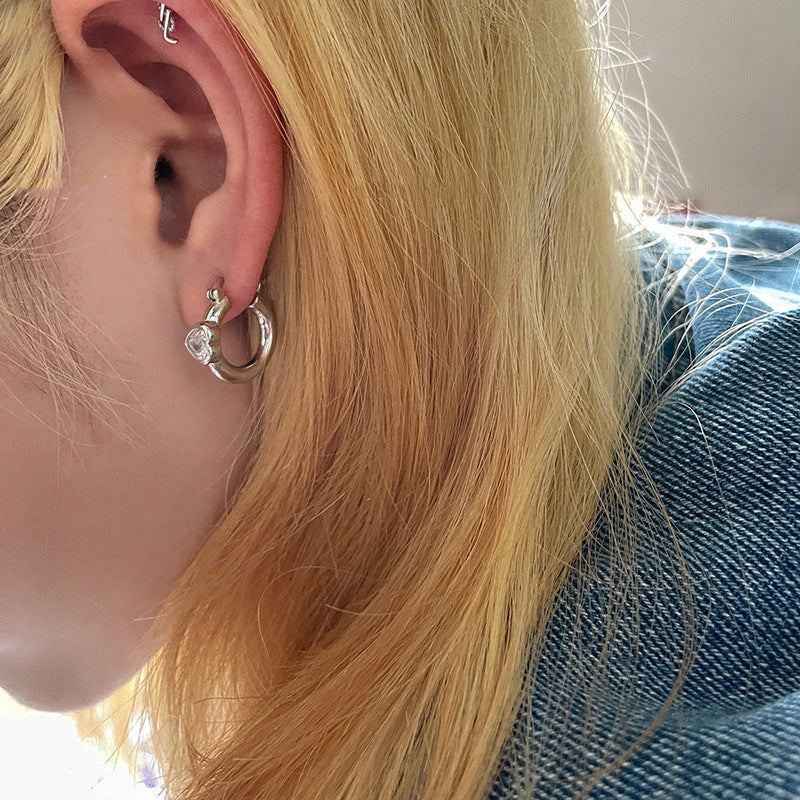 Charming Earring for Any Occasion