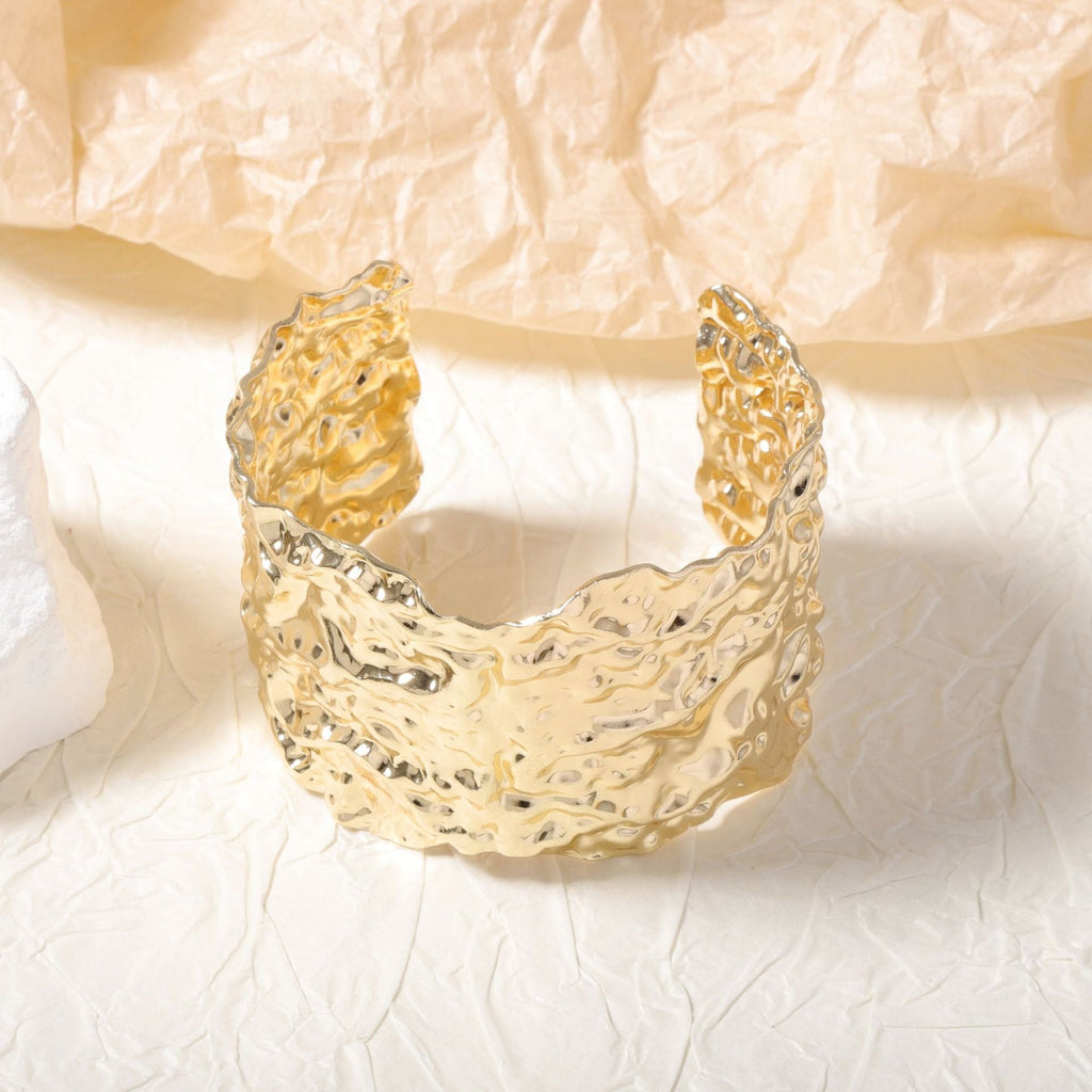 Romantic Bracelet for Special Moments