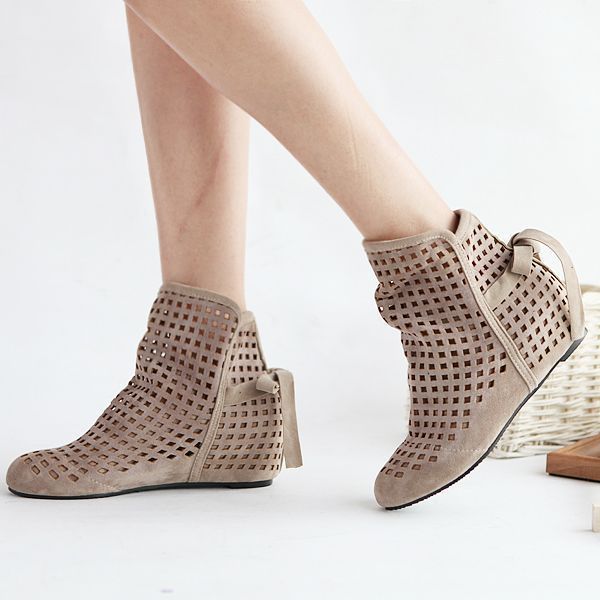Classic Orthopedic Boots with Timeless Style
