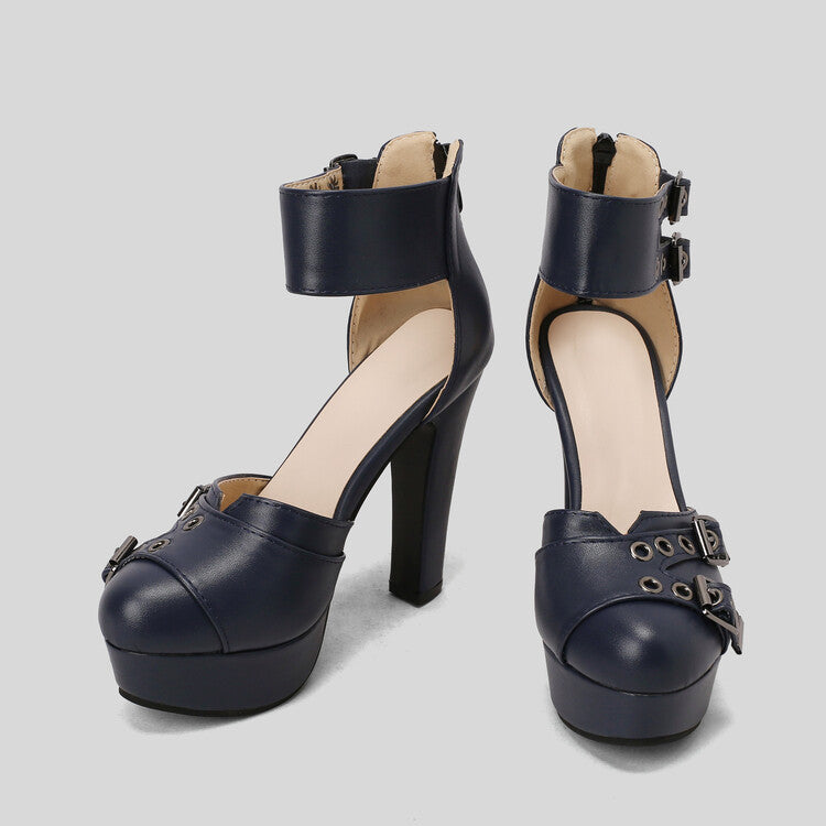 Graceful Orthopedic Sandals for Modern Look