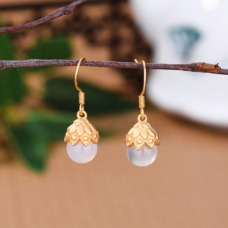 Elegant Gold Earring for Every Occasion
