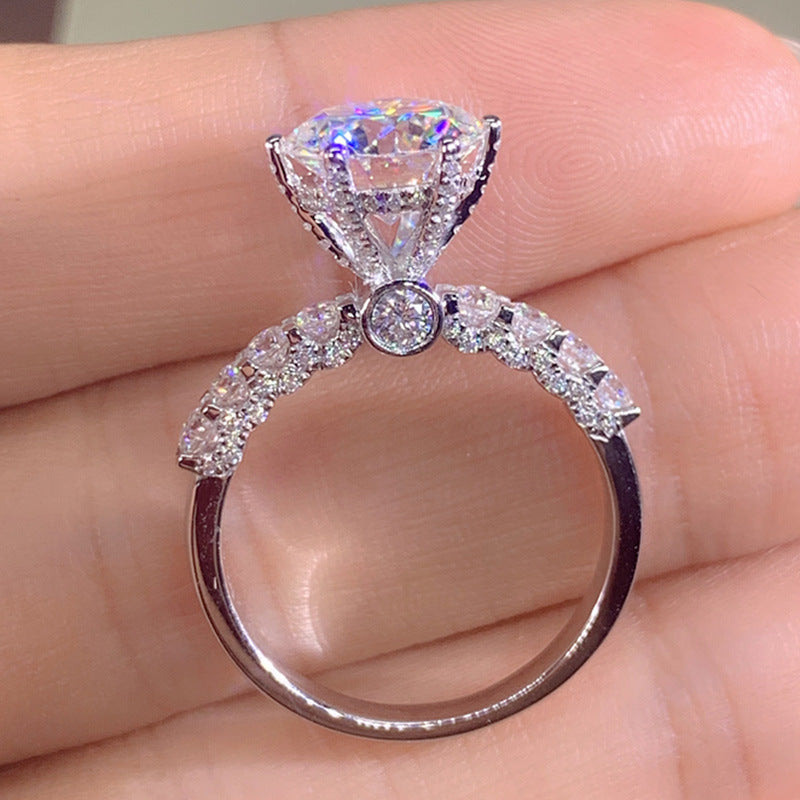 Classic Ring with Timeless Appeal