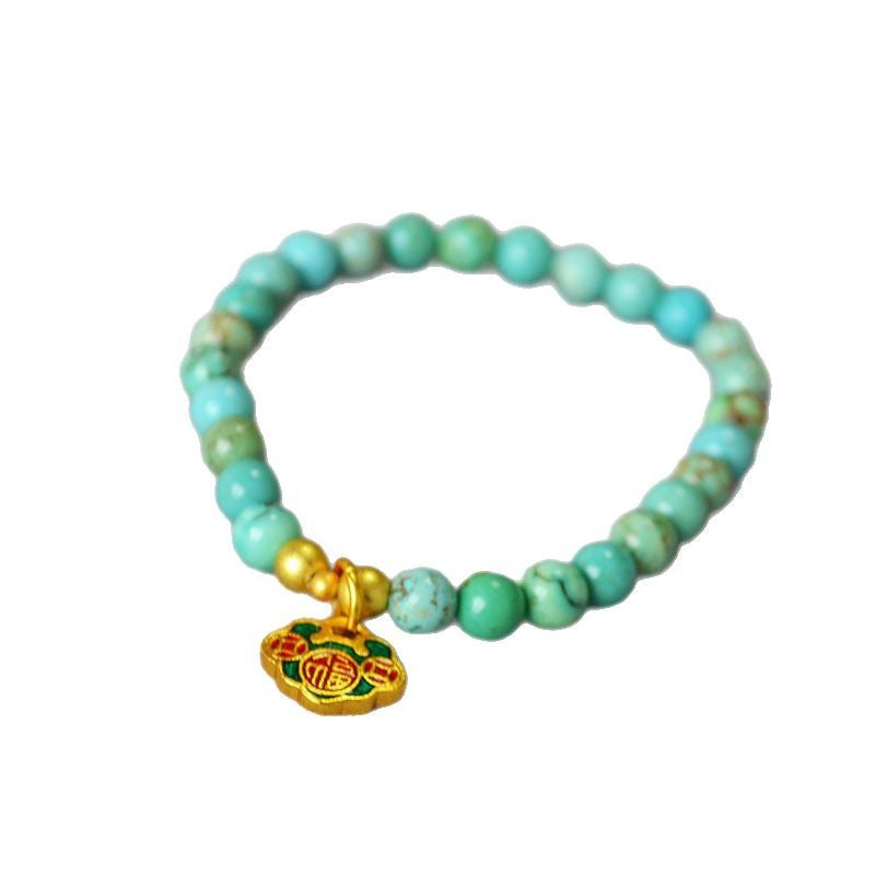Charming Gold Bracelet for Any Occasion