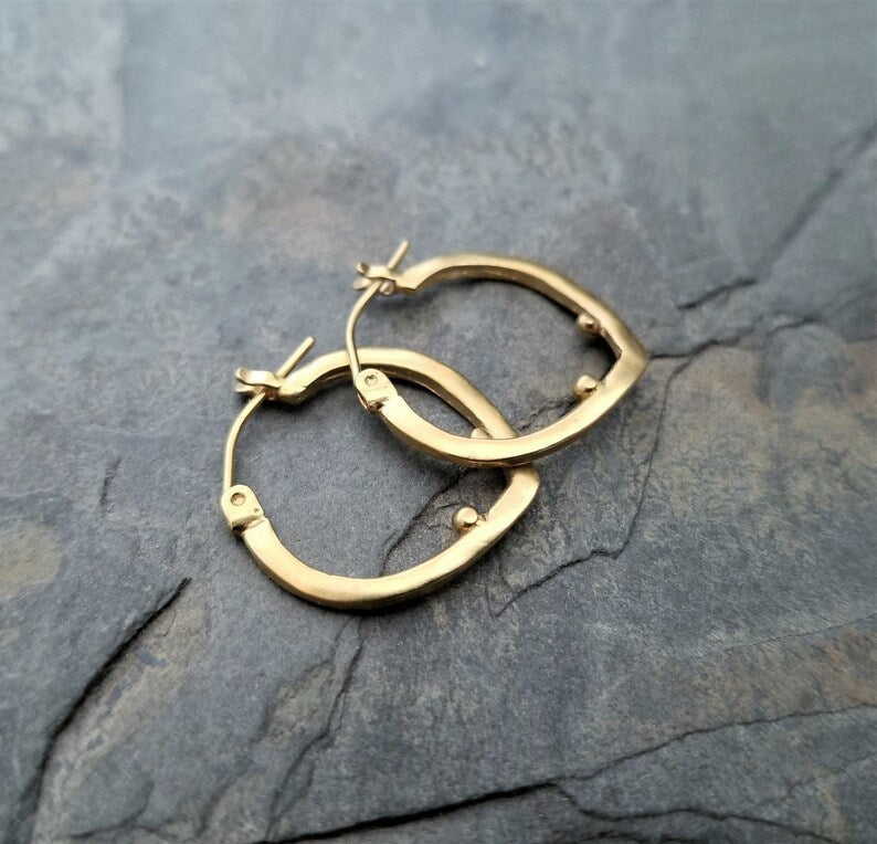Charming Earring for Any Occasion