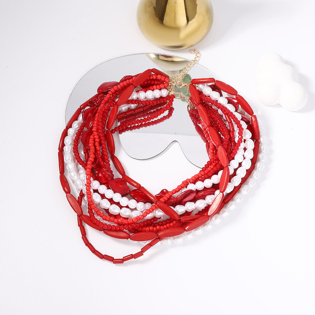 Romantic Pearl Necklace for Special Moments