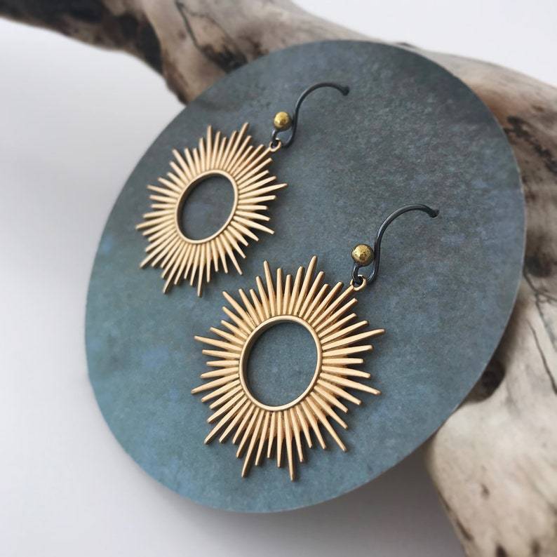 Romantic Earring for Special Moments